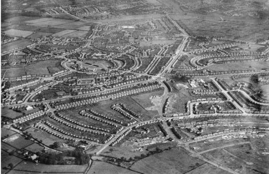 Kingstanding Housing Estate, 1938.  Image epw059310 from www.britainfromabove  © English Heritage