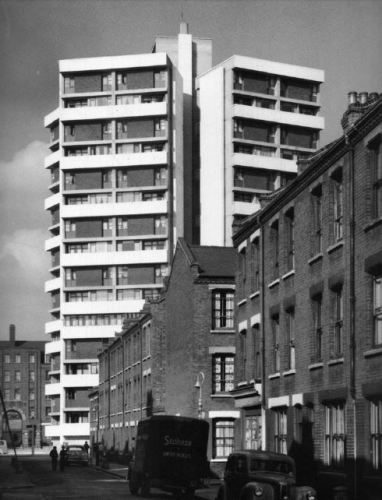 Keeling House from Canrobert Street, 1959