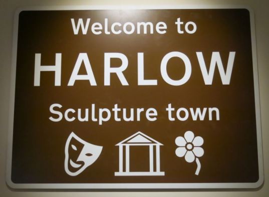 SN Harlow Sculpture Town