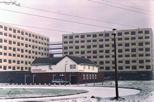 Farmers Arms and Ranshaw Court 1980s Liverpool Echo